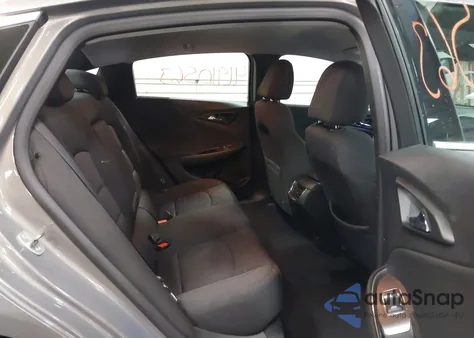 2018 Chevrolet Malibu Lt z USA, uszkodzony, nr VIN 1G1ZD5ST0JF185111